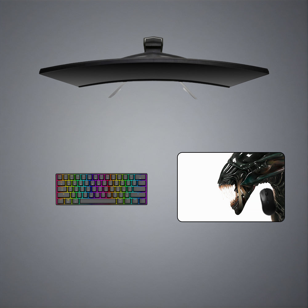 Xenomorph Queen Right Side Design Medium Size Gamer Mouse Pad