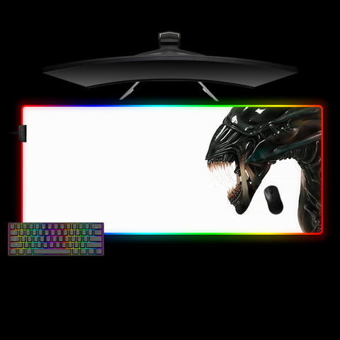 Xenomorph Queen Right Side Design XXL Size LED Light Gamer Mouse Pad
