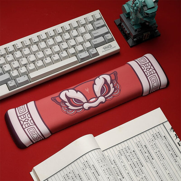 Lion Design Soft Memory Foam Keyboard Wrist Rest